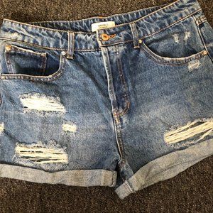 Denim destroyed shorts